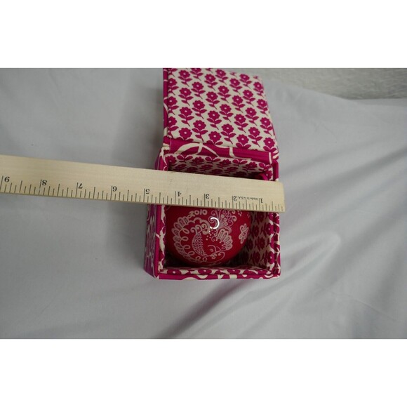 Vera Bradley Pink Twirly Birds Glass Ball Ornament In Fabric Box 2010 - Picture 8 of 9